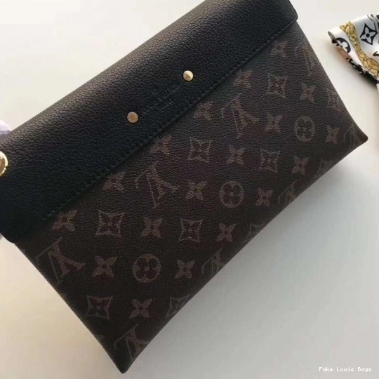 Fake Louis Bags Louis PALLAS CHAIN Vuitton 0710